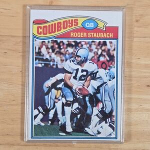 Cowboys Roger Staubach Football Card 1977 Topps Dallas Cowboys
